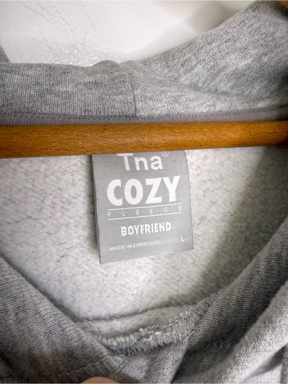 ARITZIA Cozy Fleece Heather Chrome Boyfriend Hoodie - Picture 4 of 5